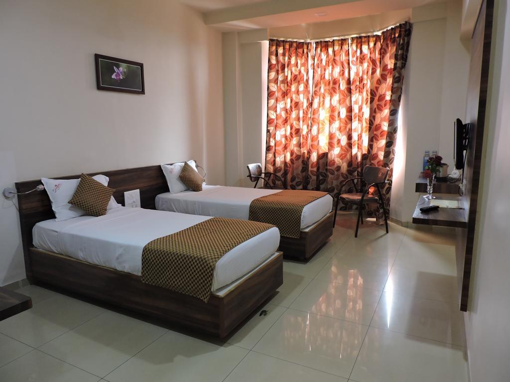 Hotel Sangam Regency Ratnagiri Room photo